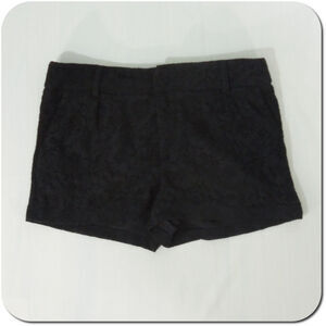 FOREVER 21 Lace Shorts S SMALL Womens Juniors Black Floral